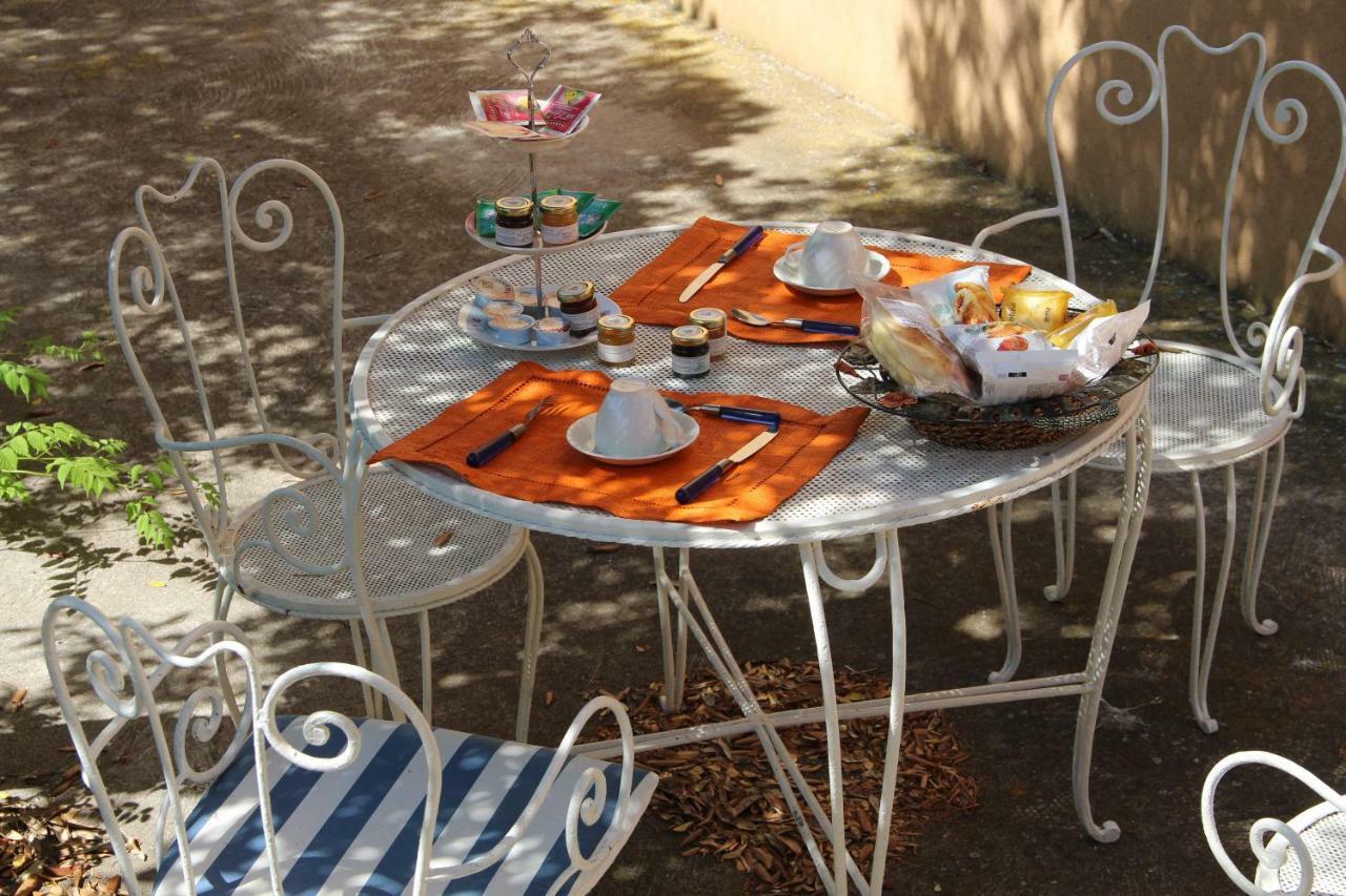 Bed and Breakfast Le 25 Tartarughe Санта-Тереза-Галлура Екстер'єр фото