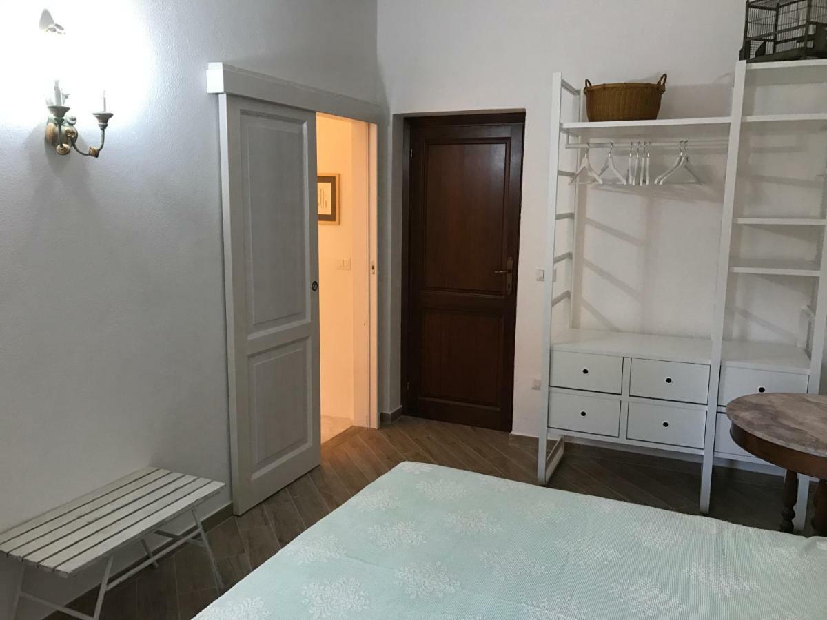 Bed and Breakfast Le 25 Tartarughe Санта-Тереза-Галлура Екстер'єр фото